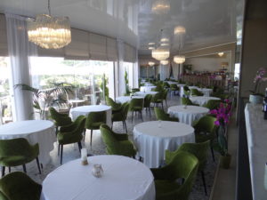 Salle du restaurant Le Neptune à Piana