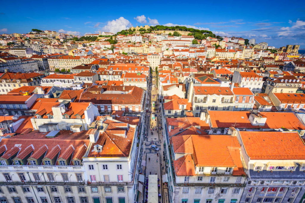 Vue panoramique de Lisbonne depuis  l’Elevador de Santa Justa