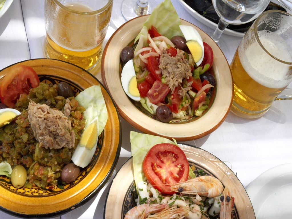 Salades tunisiennes légères et colorées 