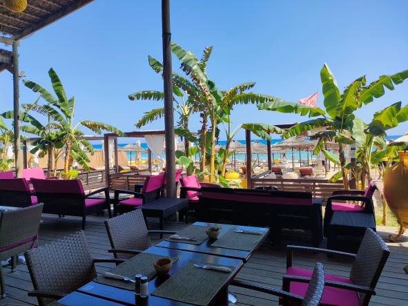 Royal Nozha 4*: Le restaurant Coco Beach idéalement situé en bord de plage.
Hammamet, Tunisie